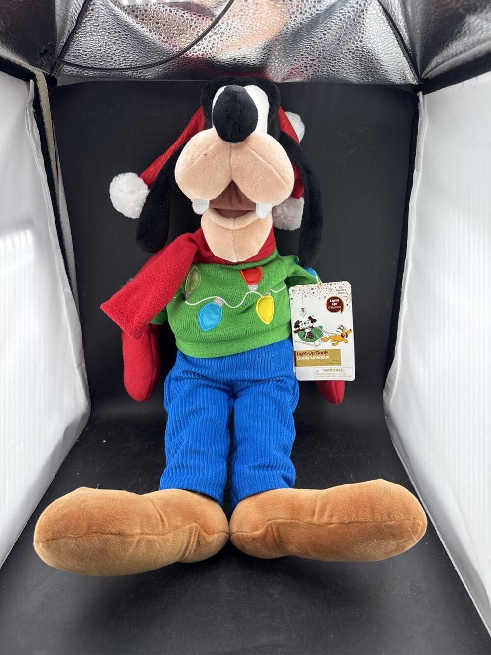 2017 Disney Store Goofy Christmas Light-Up Plush 20" Holiday Sweater NWT Rare